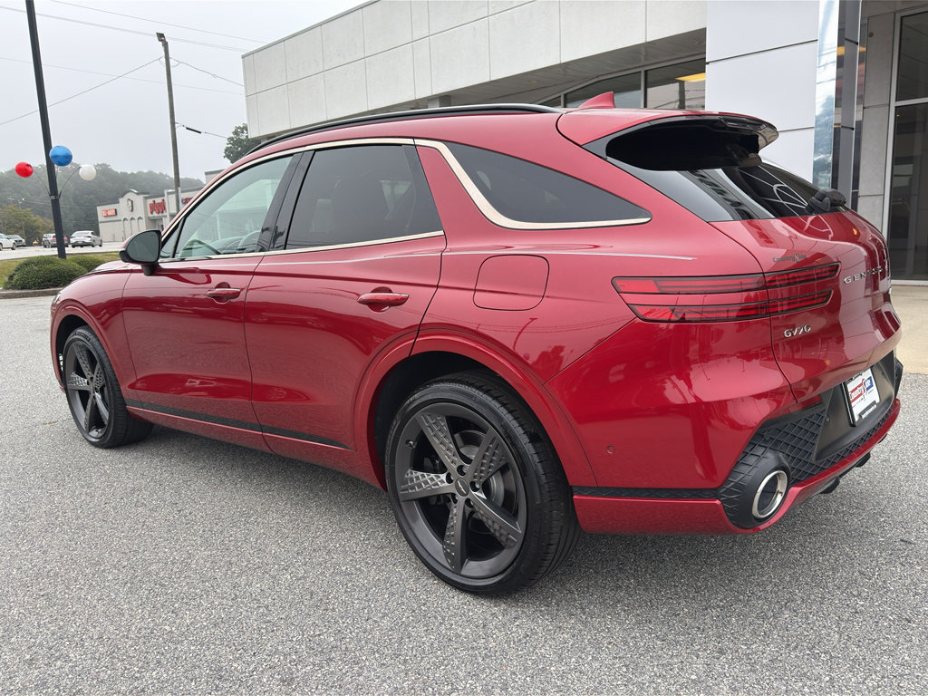 Used 2023 Genesis GV70 3.5T Sport w/ Sport Prestige Package AWD/4WD image 34