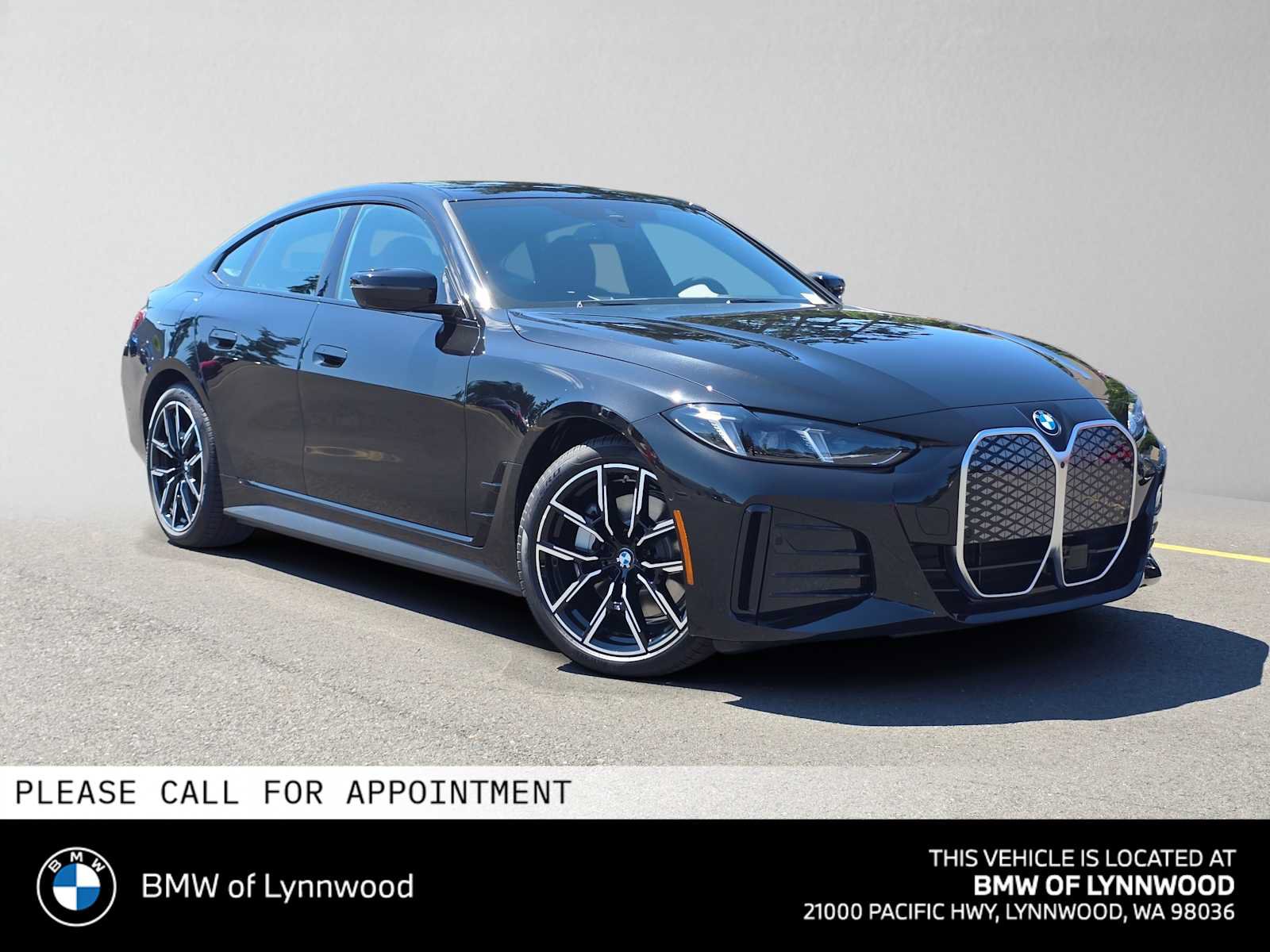 New 2026 BMW i4 xDrive40i w/ M Sport Package AWD/4WD image 1