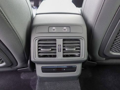 New 2025 Audi Q5 Premium image 24