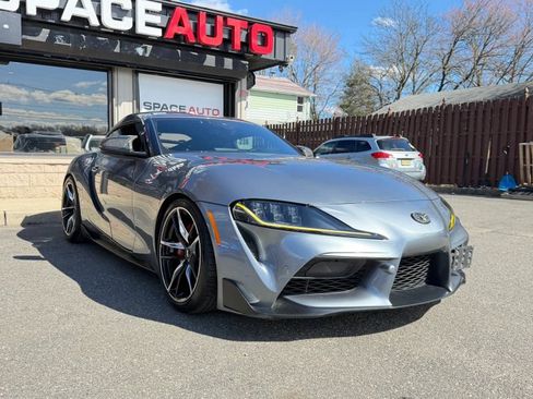 Used 2022 Toyota Supra Premium image 3