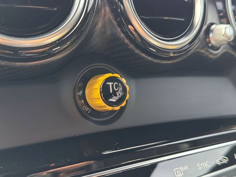 Used 2018 Mercedes-Benz AMG GT R image 31