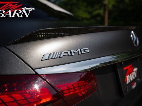 Used 2023 Mercedes-Benz E 63 AMG S image 8