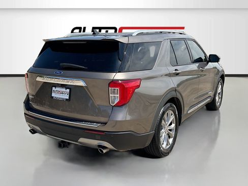 Used 2021 Ford Explorer Limited w/ Equipment Group 301A image 7