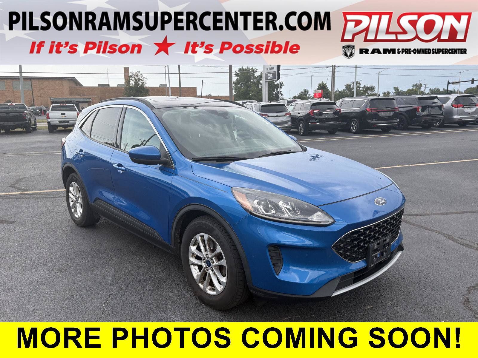 Used 2020 Ford Escape SE FWD image 1