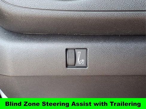 New 2026 Chevrolet Colorado W/T w/ WT Custom Package RWD image 19
