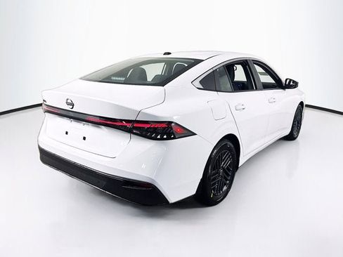 New 2026 Nissan Sentra SV image 5