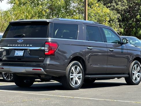 Certified 2024 Ford Expedition Max Limited RWD image 2