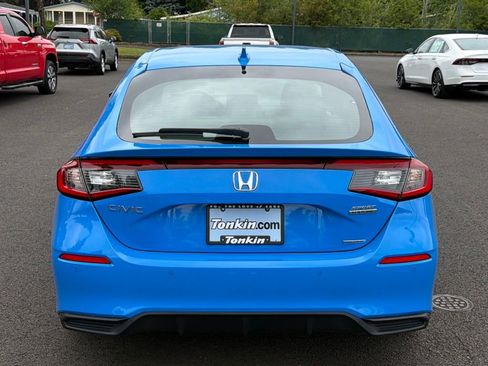 Used 2025 Honda Civic Sport Touring image 7