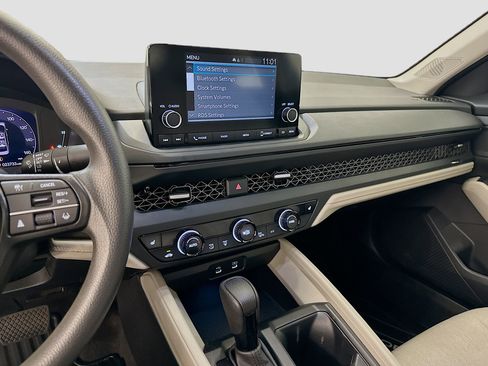 Used 2023 Honda Accord EX image 25