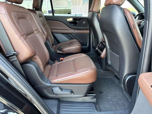 Used 2025 Lincoln Aviator Reserve w/ Illumination Package AWD/4WD image 54