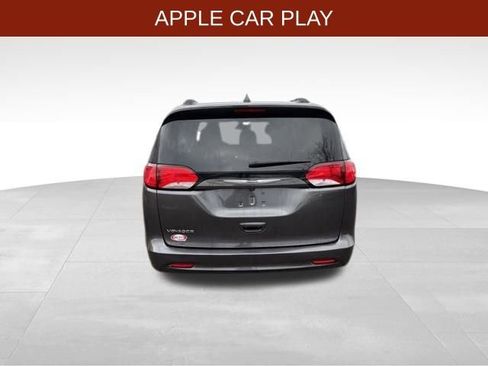 Used 2020 Chrysler Voyager Lxi image 6
