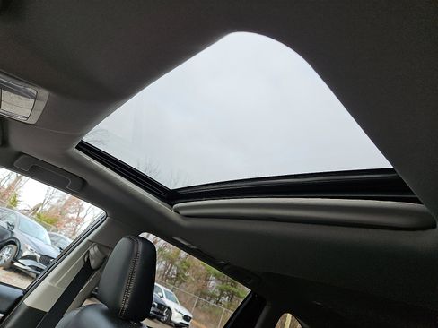 Used 2019 Toyota Highlander Limited image 14