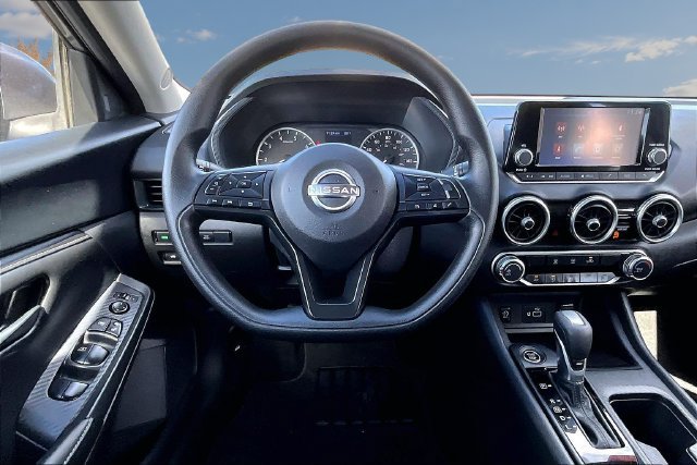 Used 2025 Nissan Sentra S FWD image 8