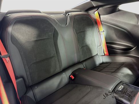 Used 2022 Chevrolet Camaro ZL1 image 33