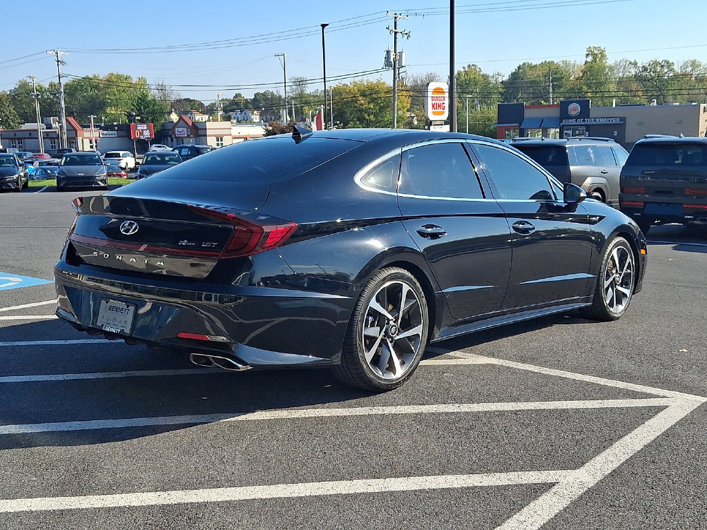 Used 2023 Hyundai Sonata SEL Plus FWD image 6