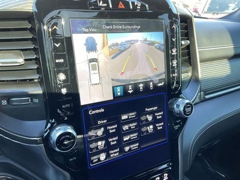 Used 2020 RAM 1500 Limited image 18