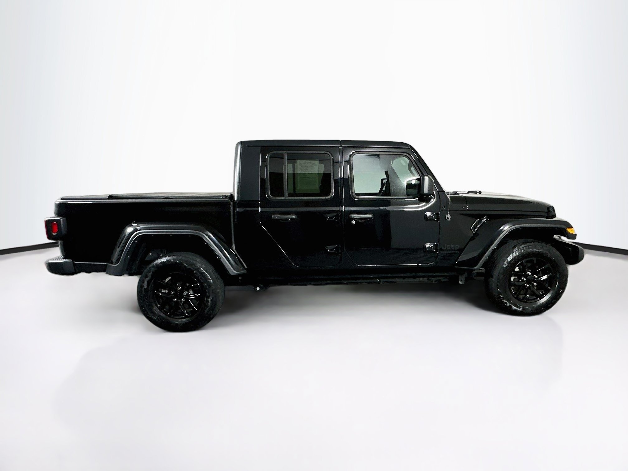 Used 2023 Jeep Gladiator Sport AWD/4WD image 10