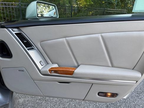 Used 2006 Cadillac XLR RWD image 38