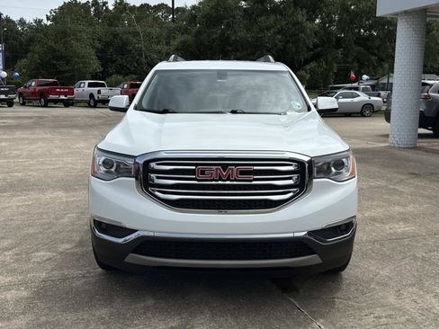 Used 2019 GMC Acadia SLT FWD image 2