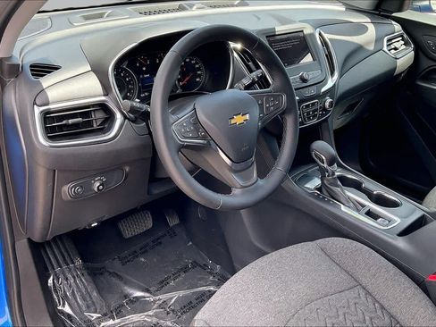 Used 2024 Chevrolet Equinox LT w/ LPO, Floor Liner Package FWD image 14