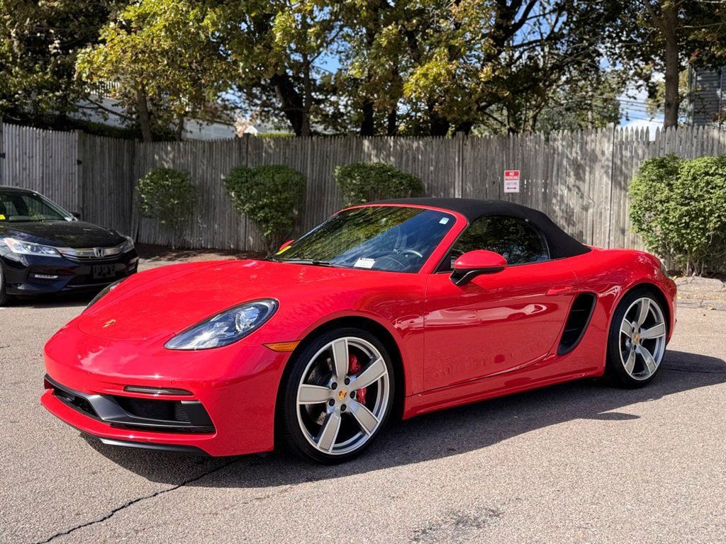Used 2019 Porsche 718 Boxster GTS RWD image 3