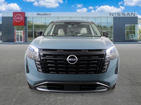 New 2026 Nissan Pathfinder SL FWD image 8