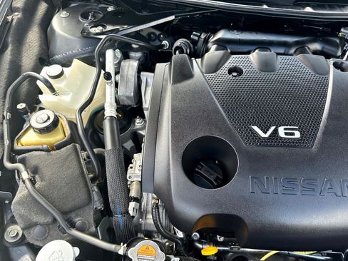 Used 2022 Nissan Maxima SV w/ Floor Mat Group image 52
