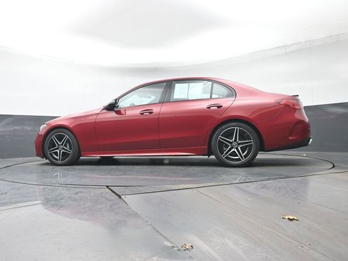 Used 2024 Mercedes-Benz C 300 4MATIC Sedan image 32