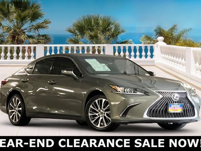 Used 2021 Lexus ES 250 w/ Premium Package