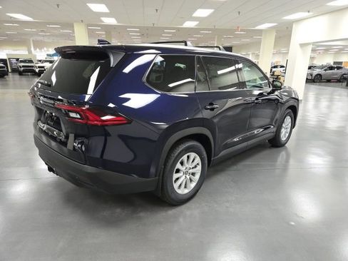 New 2026 Toyota Grand Highlander XLE image 5