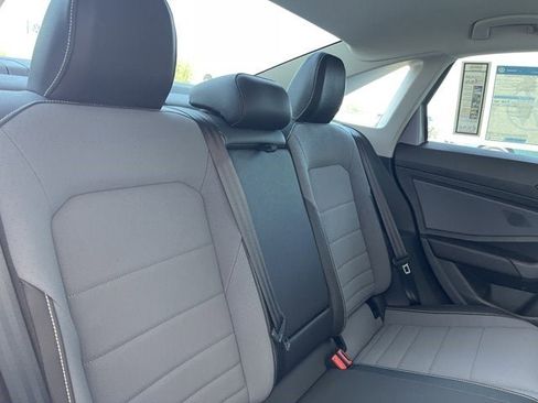 New 2025 Volkswagen Jetta SE image 39