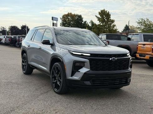 Used 2024 Chevrolet Traverse RS w/ LPO, Floor Liner Package image 4
