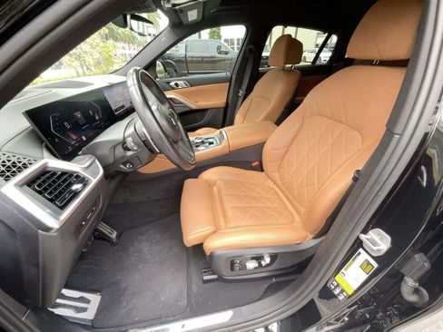Used 2024 BMW X6 xDrive40i w/ Executive Package AWD/4WD image 5