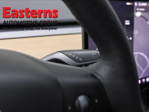 Used 2024 Tesla Model Y Long Range AWD/4WD image 12