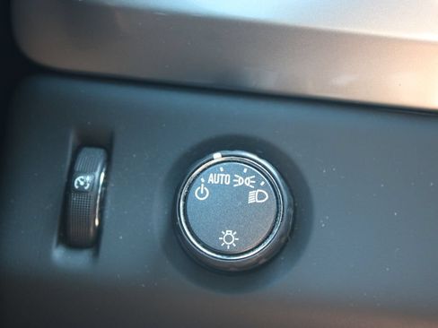 Used 2019 Chevrolet Tahoe LS RWD image 26