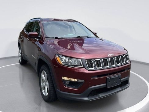 Used 2021 Jeep Compass Latitude AWD/4WD image 1