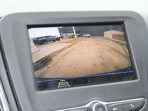 Used 2020 Chevrolet Equinox LT image 7