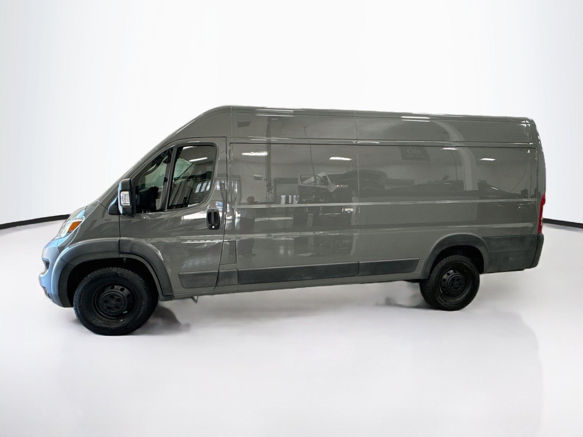 Used 2023 RAM ProMaster 3500 w/ Driver Convenience Group FWD image 5
