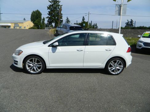 Used 2015 Volkswagen Golf TDI SEL FWD image 5