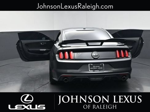 Used 2016 Ford Mustang GT Premium w/ Equipment Group 401A RWD image 32