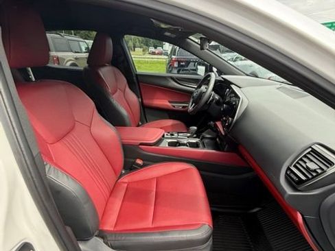 Used 2025 Lexus NX 250 FWD w/ Accessory Package (K3) image 9
