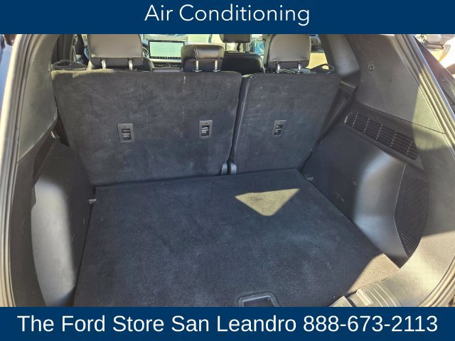 Used 2025 Ford Escape SE w/ PHEV Premium Package FWD image 28