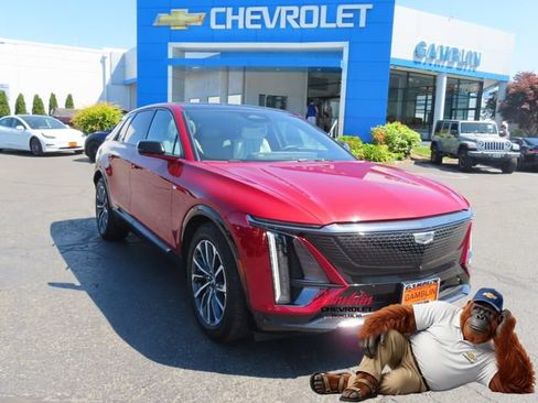 Used 2024 Cadillac Lyriq Sport w/ LPO, Floor Liner Package AWD/4WD image 1
