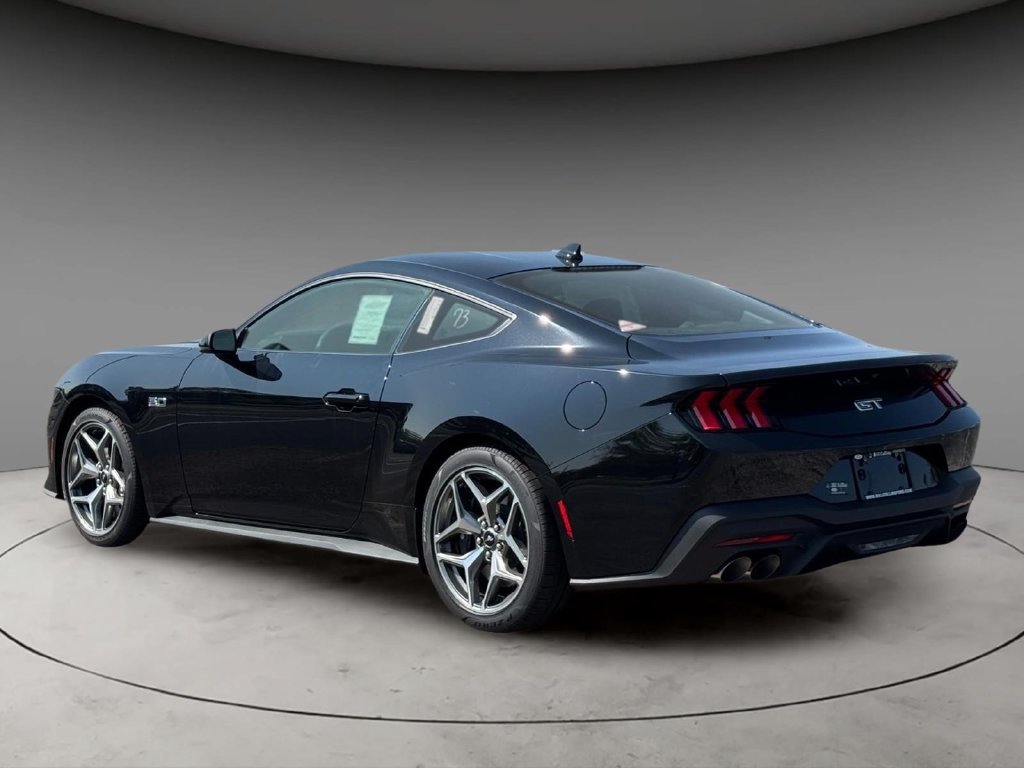 New 2026 Ford Mustang GT Premium w/ GT Performance Package RWD image 4