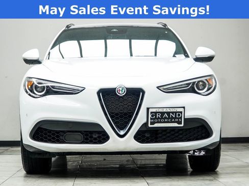 Used 2023 Alfa Romeo Stelvio Ti AWD/4WD image 7