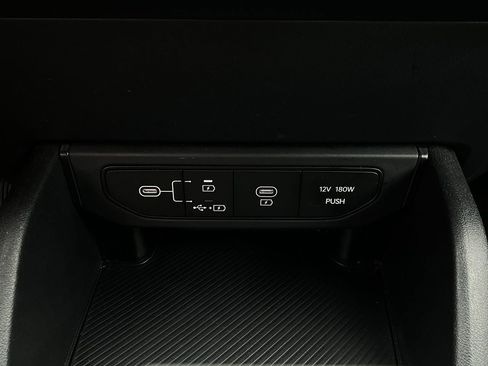 Used 2025 Kia K4 LXS image 25