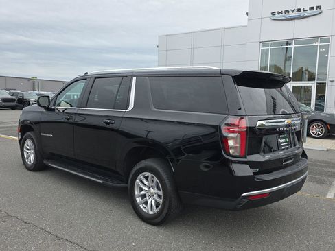 Used 2024 Chevrolet Suburban LT AWD/4WD image 10
