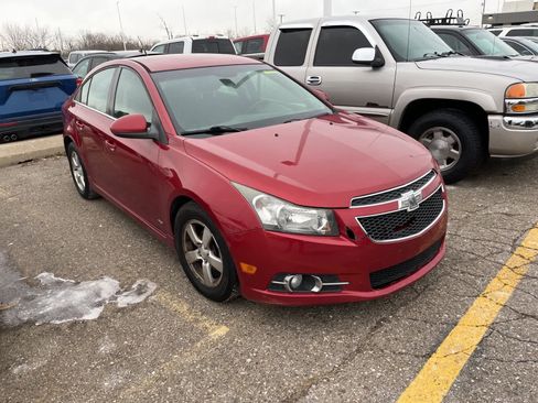 Used 2014 Chevrolet Cruze LT w/ RS Package image 19