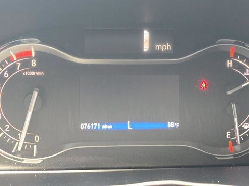 Used 2018 Honda Pilot EX image 11