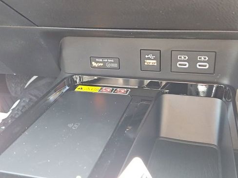 New 2026 Toyota Camry XLE AWD/4WD image 39